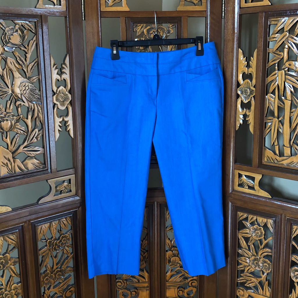 Nwt Sharagano Slim Leg Cropped Trousers